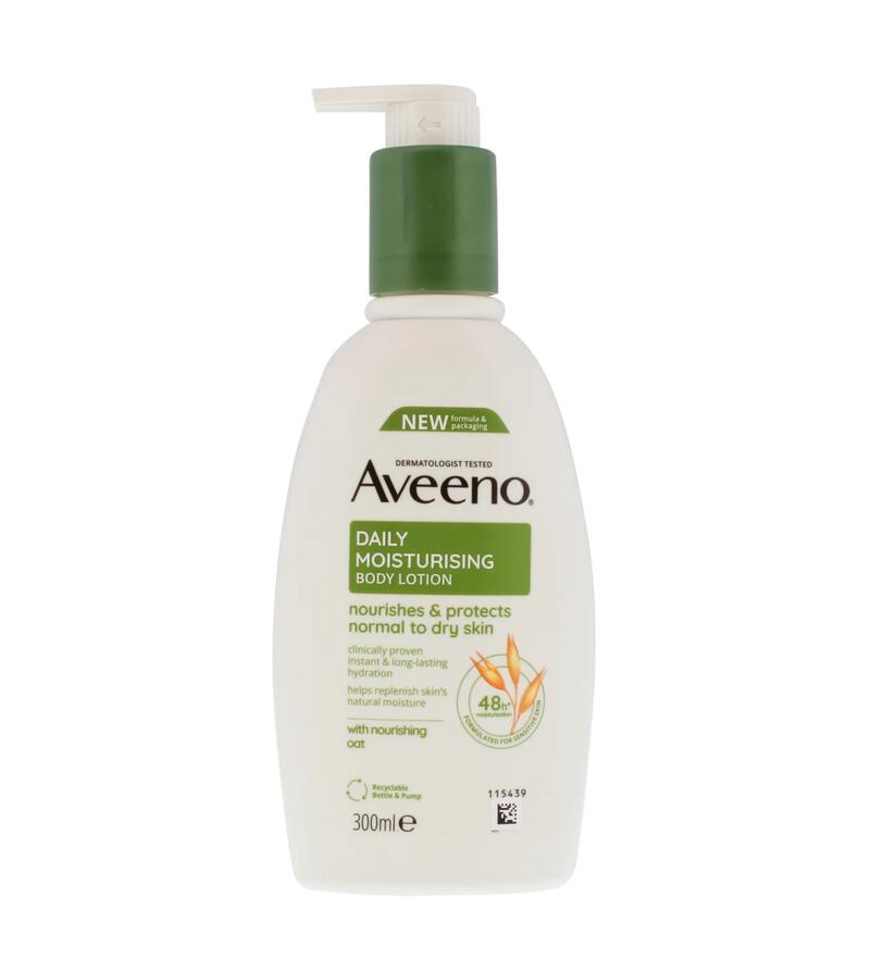 Aveeno Daily Moist Body Lotion 300ml