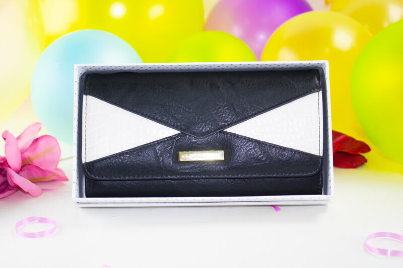 Envelope RFID Large Purse Black