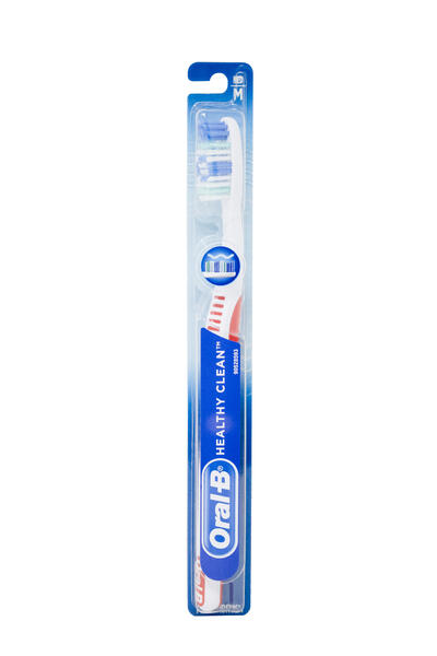 Oral-B Healthy Clean Toothbrush Medium 1 count