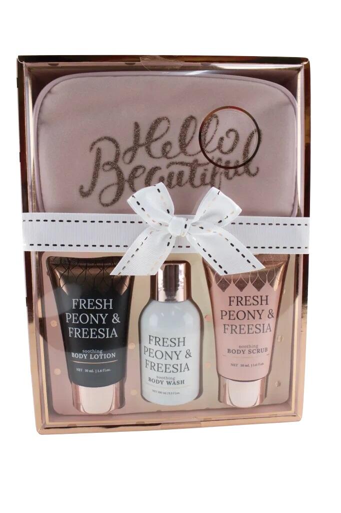 Travel Essentials Gift Set 4pcs